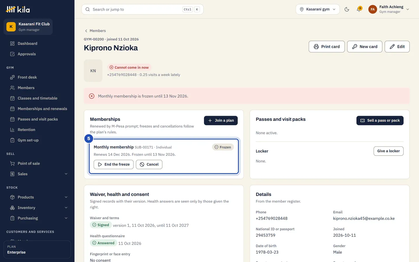 The member's page says Cannot come in now and Monthly membership is frozen until the day the freeze ends. The Monthly membership, marked 5, is Frozen, with its renewal moved out by the 14 days, End the freeze and Cancel.